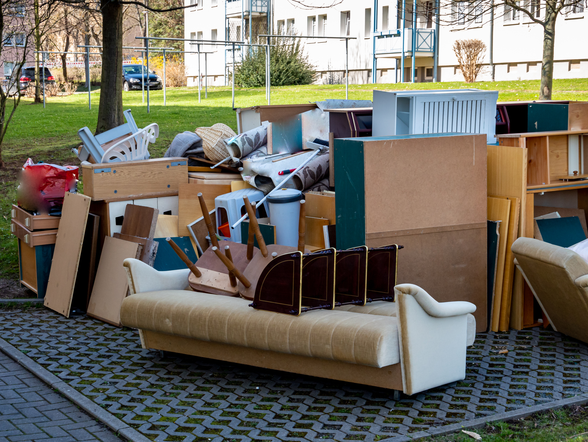 bulky waste will be sorted by Go Green Landscape Supply’s eco-friendly junk removal service.
